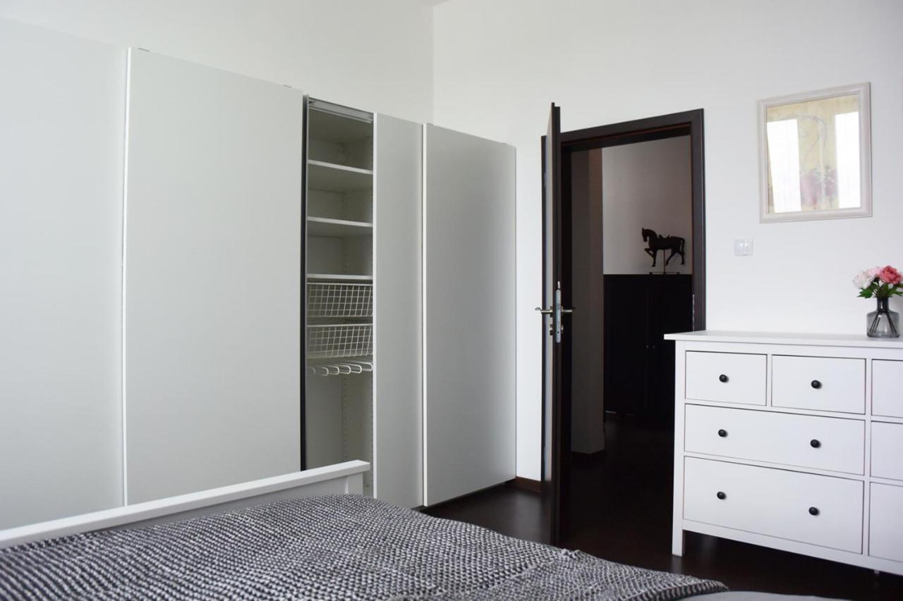 شقة ديشين  في Apartman Dc2 المظهر الخارجي الصورة